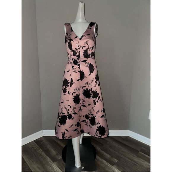 Emilia Wickstead Petrova Floral V-Neck Midi-Dress US 8 $1920 - Picture 10 of 13